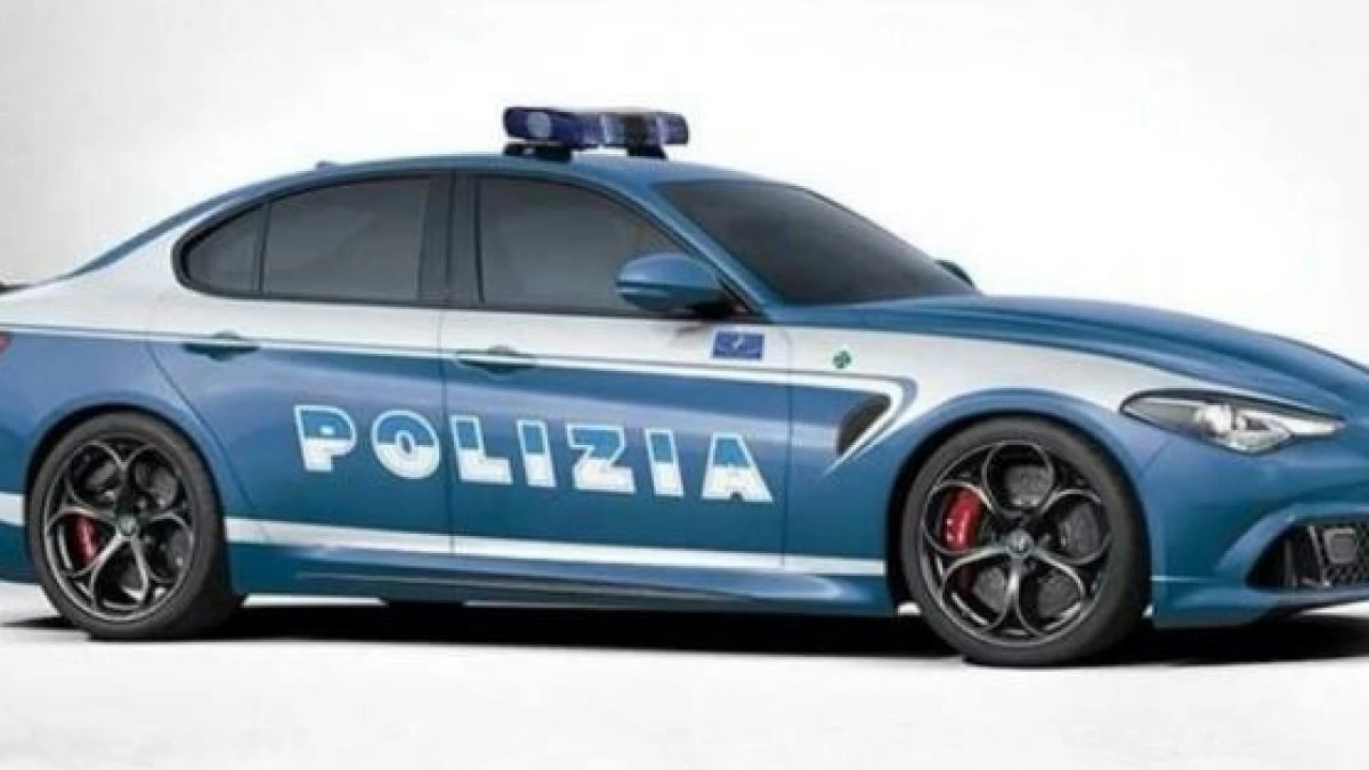 Isernia: assegnata alla Questura la nuova volante Giulia Alfa Romeo.